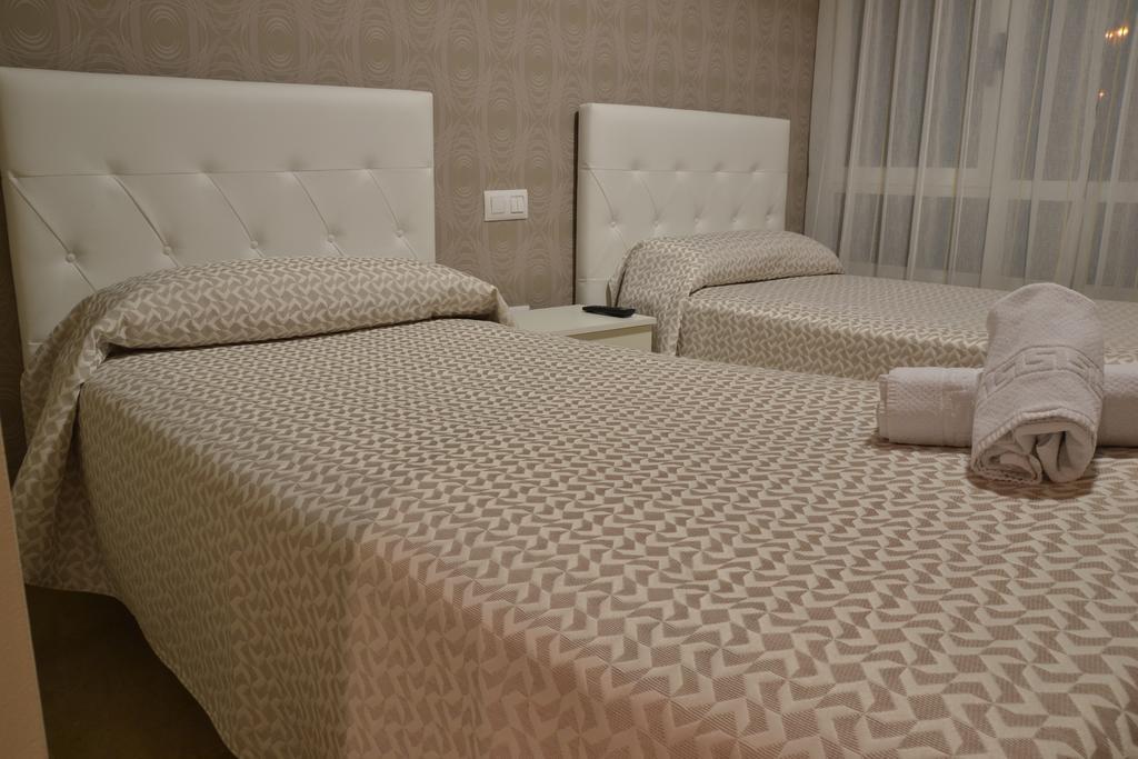 Hostal El Bugar テルエル エクステリア 写真